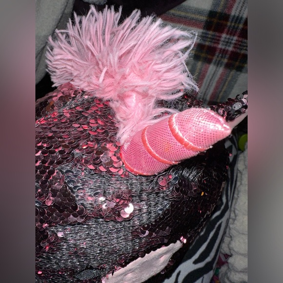 Zoe Reversible Sequin 12in Pink Pig Unicorn Squishmallow - Picture 3 of 7